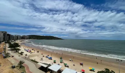 Apartamento à venda 3 quartos, frente mar da Praia do Morro
