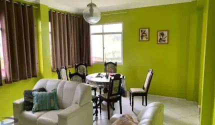 Casa Á Venda no Centro de Guarapari-ES! São 8 Quartos com Lazer Privativo.