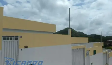 Casa 2 quartos á venda Nossa Sra de Fátima em Guarapari-ES.