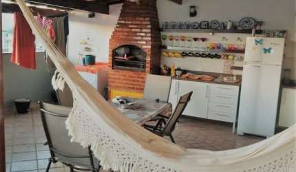 Cobertura Duplex 5 Quartos Á Venda com Espaço Gourmet Privativo na Praia do Morro em Guarapari ES