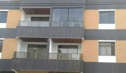 Cobertura Duplex À Venda com 4 Quartos na Praia do Morro em Guarapari-ES.
