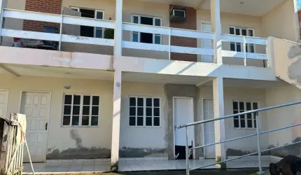 Casa com 6 quartos à venda em Meaípe, Guarapari  por R$ 700.000