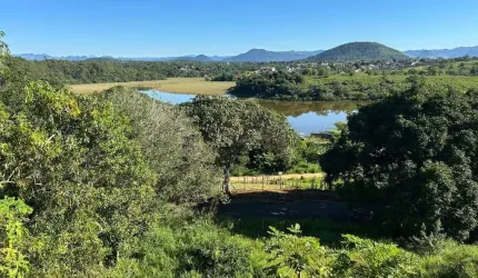 Terreno à venda em Meaípe, Guarapari  por R$ 220.000