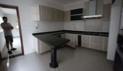 Casa em Tatuí, Dr. Laurindo (4 quartos)