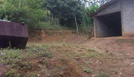 Sítio em Guapiara, 53 alqueires, casa, barracão.
