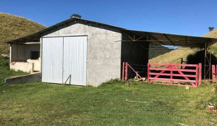 Chácara / sítio à venda no Centro, Guapiara  por R$ 1.000.000
