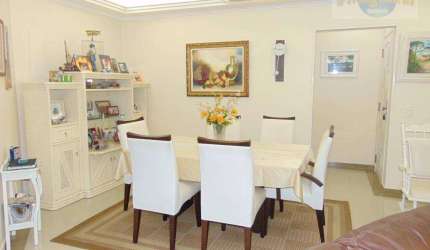 Praia de Pitangueiras,Amplo Apartamento com 132 Metros Úteis,Lazer,2 Garagens,Centrinho,Novo!