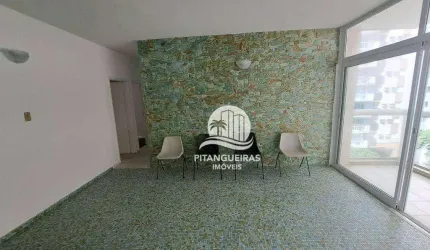 Apartamento amplo, 50 metros da Praia das Pitangueiras