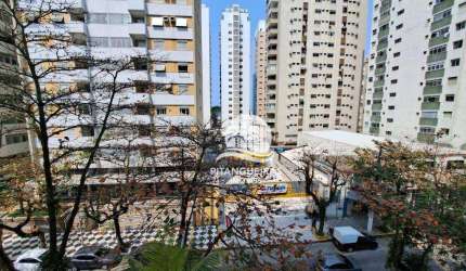 Apartamento no bairro nobre da Pitangueiras, 1 quadra da praia.