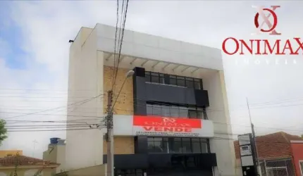 Edifício  Comercial  em São José dos Pinhais