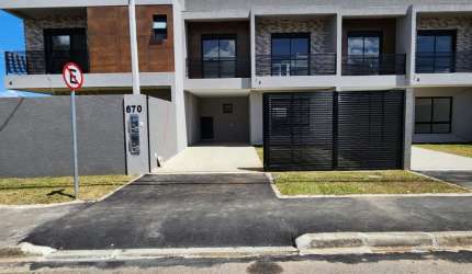 Sobrado novo  melhor região do Uberaba