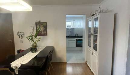 Amplo apartamento 03 quartos com suíte e closet - Juveve
