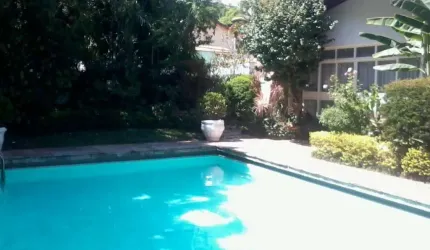 Sobrado com 4 dormitórios à venda, 552 m² por R$ 1.800.000,00 - Vila Galvão - Guarulhos/SP