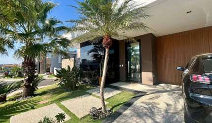 Casa para venda em Jardim Residencial Dona Maria José de 257.00m² com 3 Quartos, 3 Suites e 4 Garagens