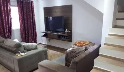 Sobrado para venda em Residencial Monte Verde de 160.00m² com 2 Quartos, 2 Suites e 4 Garagens