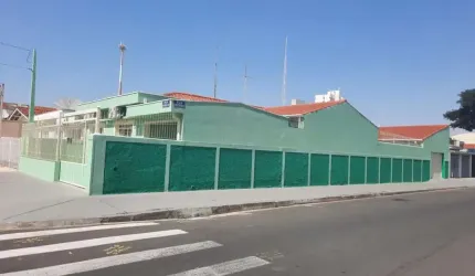 Casa para venda em Cidade Nova I de 185.00m² com 4 Quartos, 1 Suite e 4 Garagens