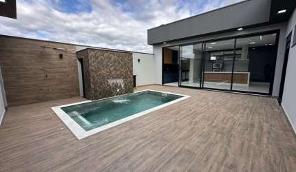 Casa de Condomínio para venda em Jardim Residencial Dona Maria Candida de 300.00m² com 3 Quartos, 3 Suites e 4 Garagens
