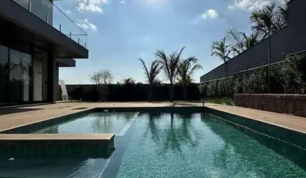 Casa de Condomínio para venda em Reserva Petrus de 640.00m² com 4 Quartos, 4 Suites e 6 Garagens
