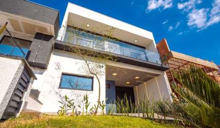 Casa para venda em Loteamento Park Gran Reserve de 200.00m² com 3 Quartos, 1 Suite e 4 Garagens