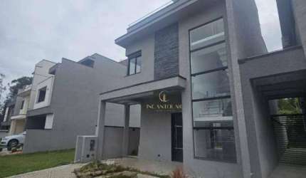 Sobrado com 3 dormitórios à venda, 157 m² por R$ 1.130.000,00 - Umbará - Curitiba/PR