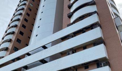 Vende excelente apartamento perto do mar