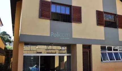Ótima casa com 4 suítes e piscina.