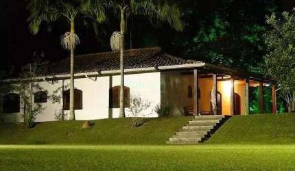 Casa à venda, 689 m² por R$ 1.500.000,00 - Colonial Village (Caucaia do Alto) - Cotia/SP