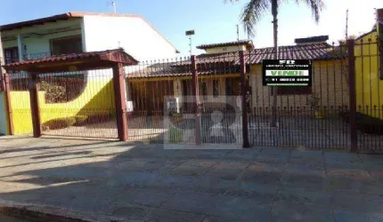 Excelente Casa de 2 Dorm. sendo uma suíte, localizada no bairro Santa Helena, Alvorada, RS. Privativos 104m².