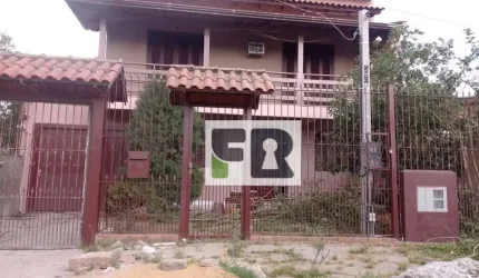Magnifica Casa/Sobrado, (SEMI-MOBILIADA) c/ 3 Dormitórios , Sendo 1 Suíte, Garagem Fechada e Coberta, Piscina, muito bem localizado,  Alvorada RS