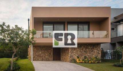 Casa com 4 dormitórios à venda, 330 m²- Vila Nova - Porto Alegre/RS