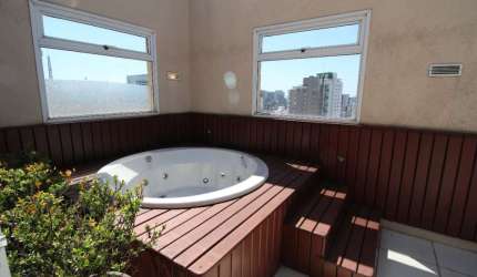 Cobertura para venda com 4 quartos, sendo 4 suítes, 425.35m²