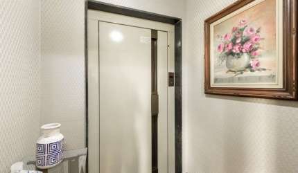 Apartamento tipo para venda com 3 quartos, sendo 3 suítes, 220m²