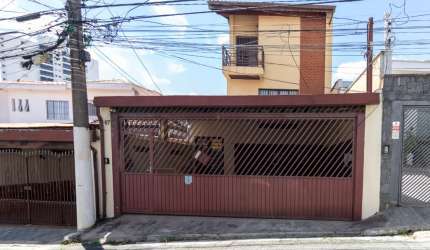 Casa tipo para venda com 3 quartos, sendo 1 suíte, 330m²