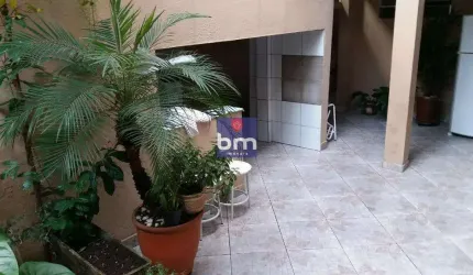 Casa à venda em São Paulo, Cidade Ipava, com 3 quartos, com 150 m²