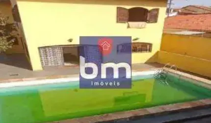Venda | Casa com 280,00 m², 4 dormitório(s), 4 vaga(s). Parque Assunção, Taboão da Serra