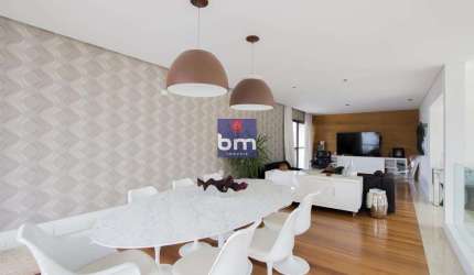 Cobertura à venda em São Paulo, Vila Andrade, com 3 suítes, com 480 m²