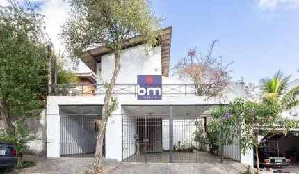 Sobrado à venda em São Paulo, Jardim Leonor, com 5 quartos, com 270 m²