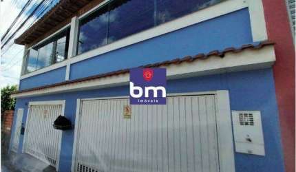 Casa à venda em Taboão da Serra, Jardim São Judas Tadeu, com 2 suítes, com 189 m²