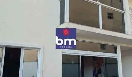 Sobrado à venda em Taboão da Serra, Jardim Maria Rosa, com 2 quartos, com 88 m²