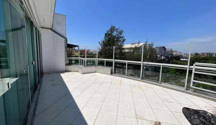 Cobertura duplex com 3 suítes e piscina à venda no Recreio - RJ