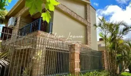 Casa com 3 quartos e 2 suites quase Av. Rio grande - Cassino