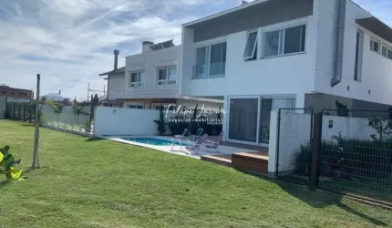 Casa alto padrão com 4 quartos Cond. Lagos de São Gonçalo