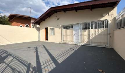 OPORTUNIDADE ÚNICA COM PISCINA NO JD DAS OLIVEIRAS!!!!