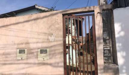 CASA COM EDÍCULA NO JD NOVO CAMPOS ELÍSEOS