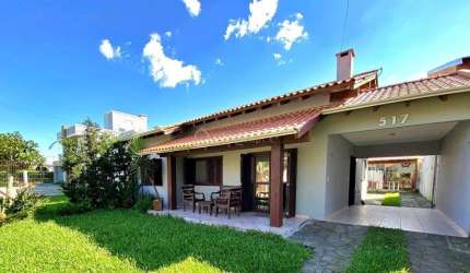Casa em condomínio fechado com 3 quartos à venda na Rua Rio Ibirapuitã, 517, Centro, Xangri-Lá por R$ 750.000