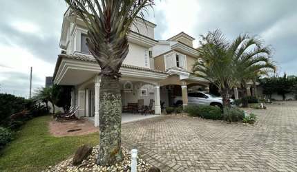 Casa em condomínio fechado com 3 quartos à venda na Viamão, 500, Remanso, Xangri-Lá por R$ 800.000