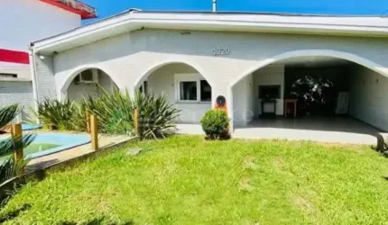 Casa com 4 quartos à venda na Cassiteritas, 1020, Rainha do Mar, Xangri-Lá por R$ 640.000