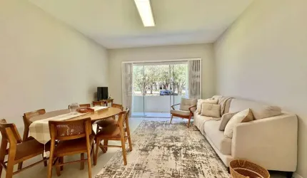 Apartamento com 3 quartos à venda na Rua Inambuí, 44, Atlântida, Xangri-Lá por R$ 770.000