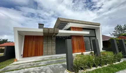 Casa em condomínio fechado com 3 quartos à venda na Rua Sol E Mar, 385, Centro, Xangri-Lá por R$ 1.490.000