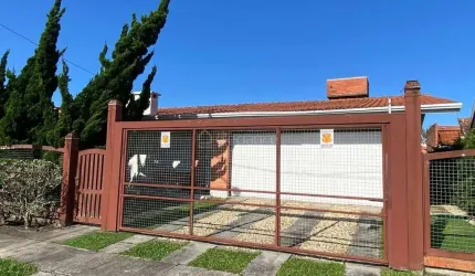 Casa com 3 quartos à venda na Guatapí, 98, Atlântida, Xangri-Lá por R$ 1.500.000